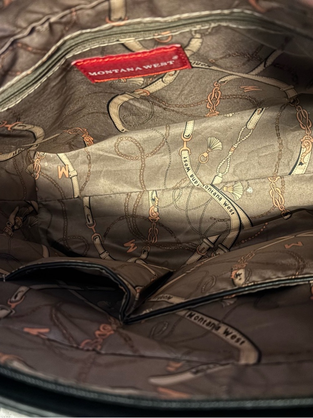 Purse - Picture 6 of 7